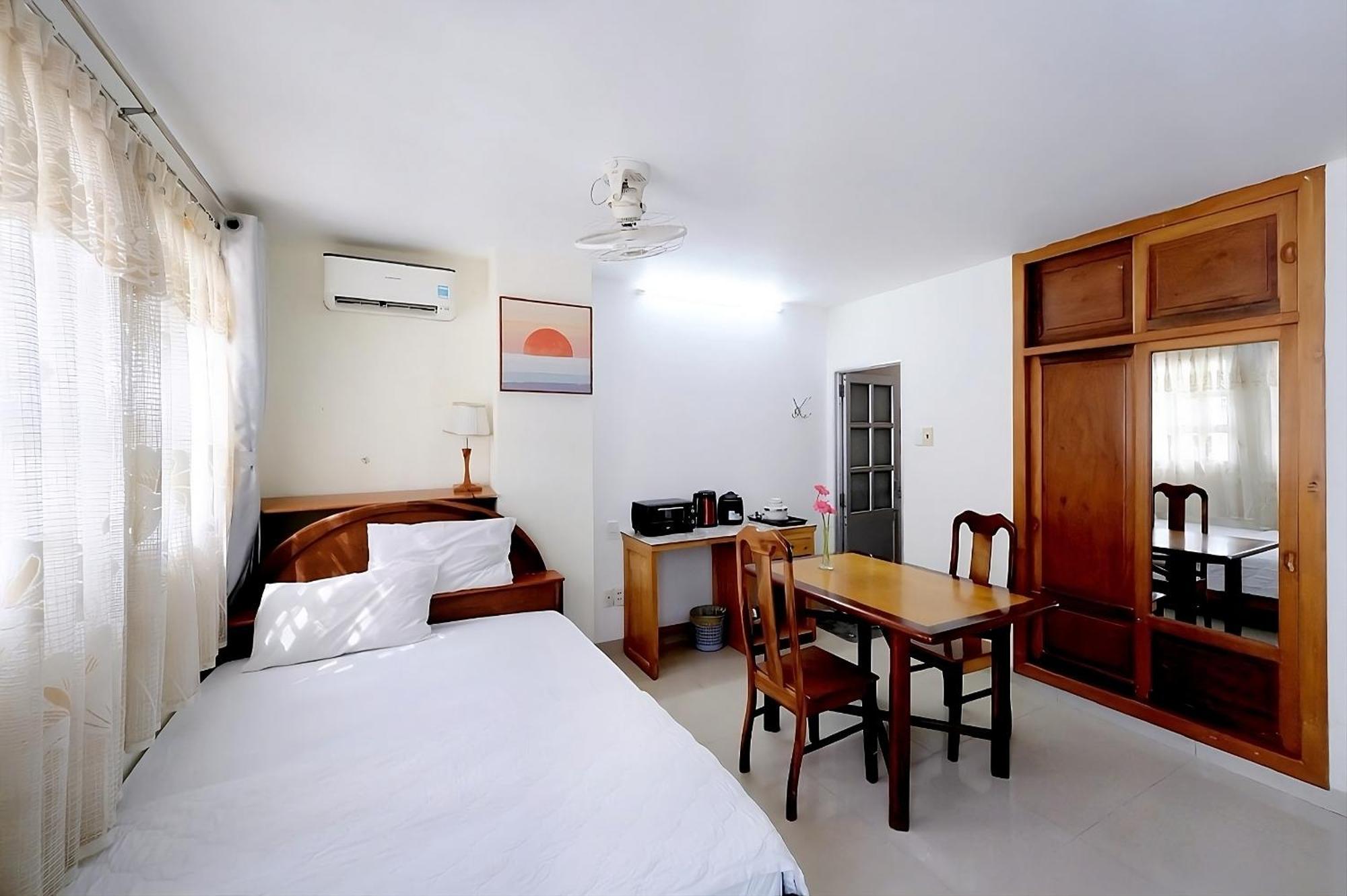 Blue Sea 01 Hotel Нячанг Экстерьер фото